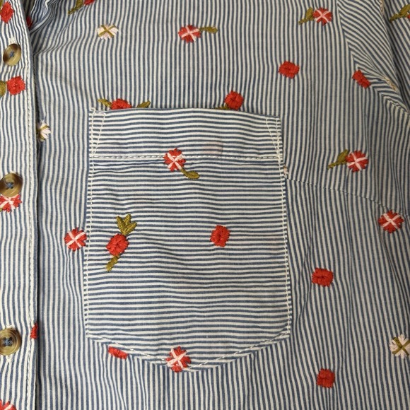 Maeve Embroidered Button Down‎ - Picture 7 of 8